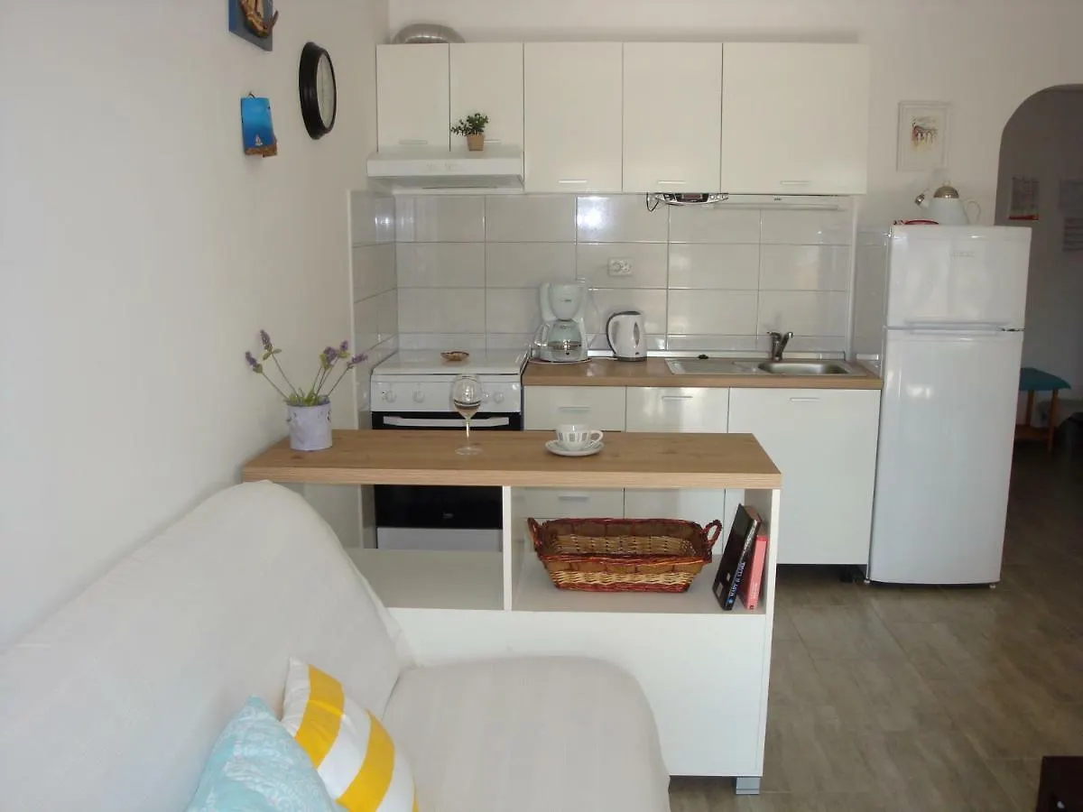 Apartments Olea Pinezici